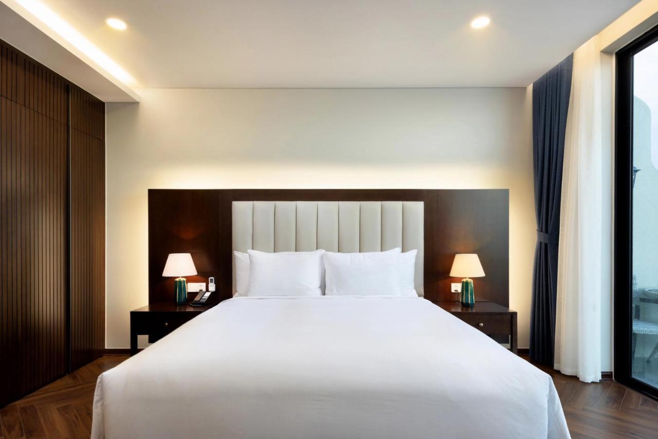 Wyndham Sky Lake Resort And Villas Ханой Экстерьер фото