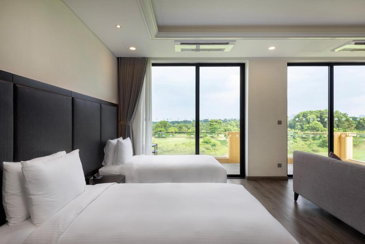 Wyndham Sky Lake Resort And Villas Ханой Экстерьер фото